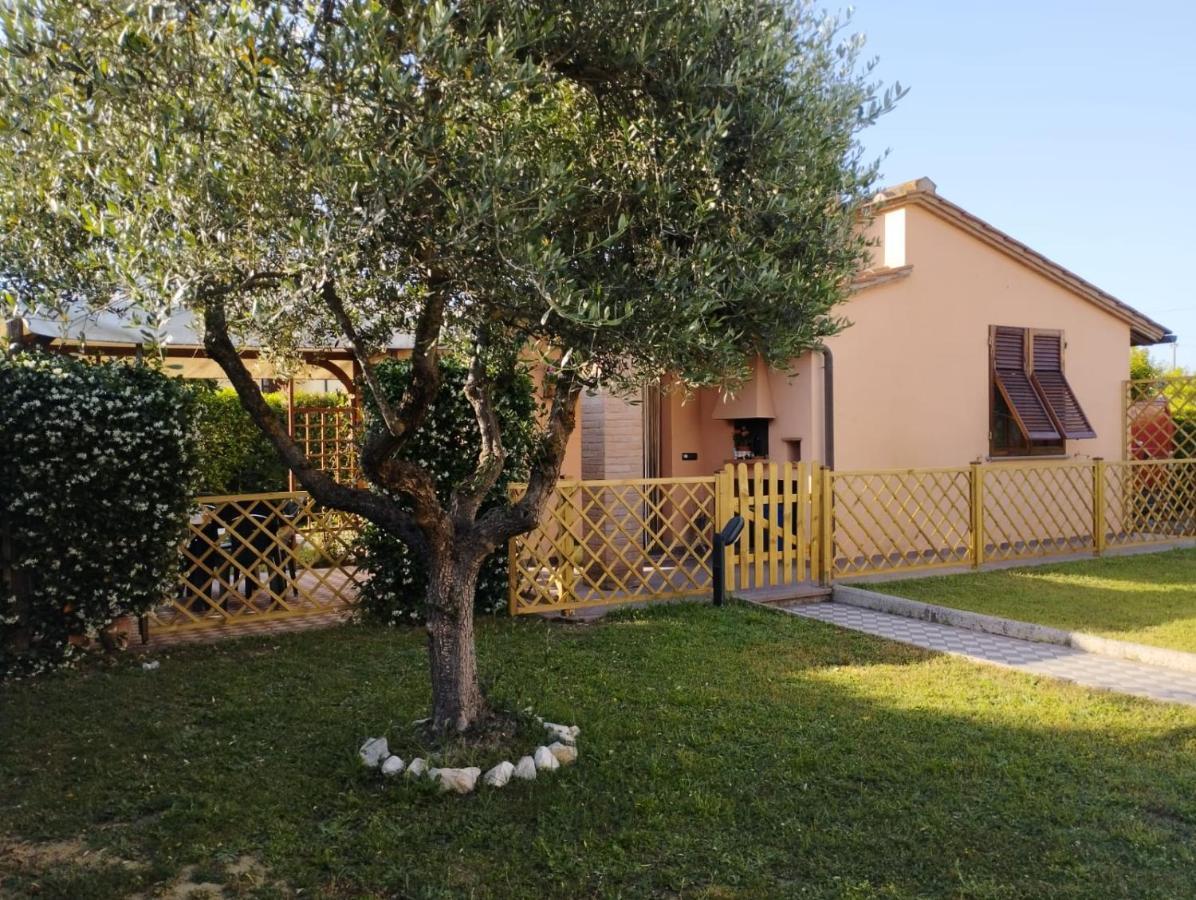 Villa Melody House - Dependance Castel del Bosco  Exterior foto