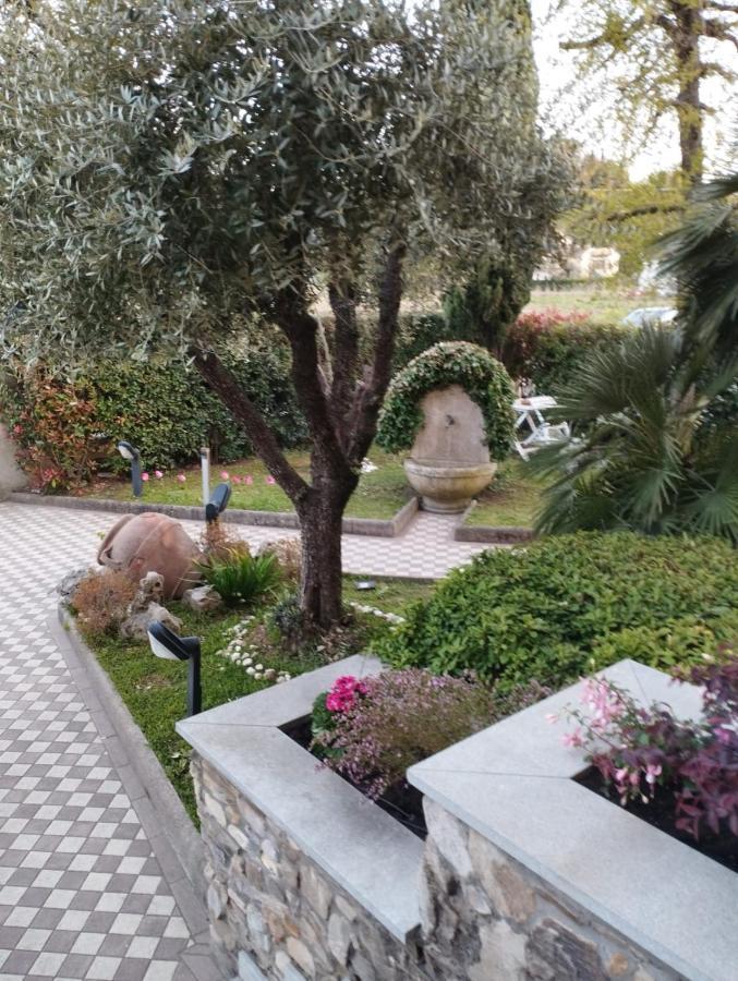 Villa Melody House - Dependance Castel del Bosco  Exterior foto